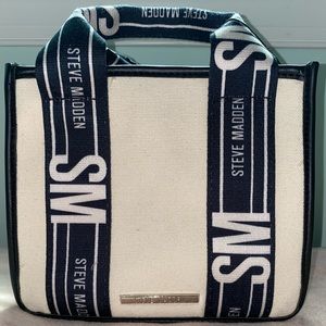 NWT - Steve Madden Bwebber Crossbody Bag - Cream/Black